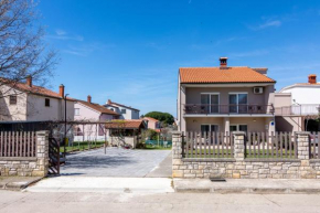 Apartments for families with children Valbandon, Fazana - 19511